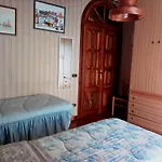 Mamma Mia Family House Bed & Breakfast 4*