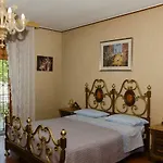 Mamma Mia Family House
